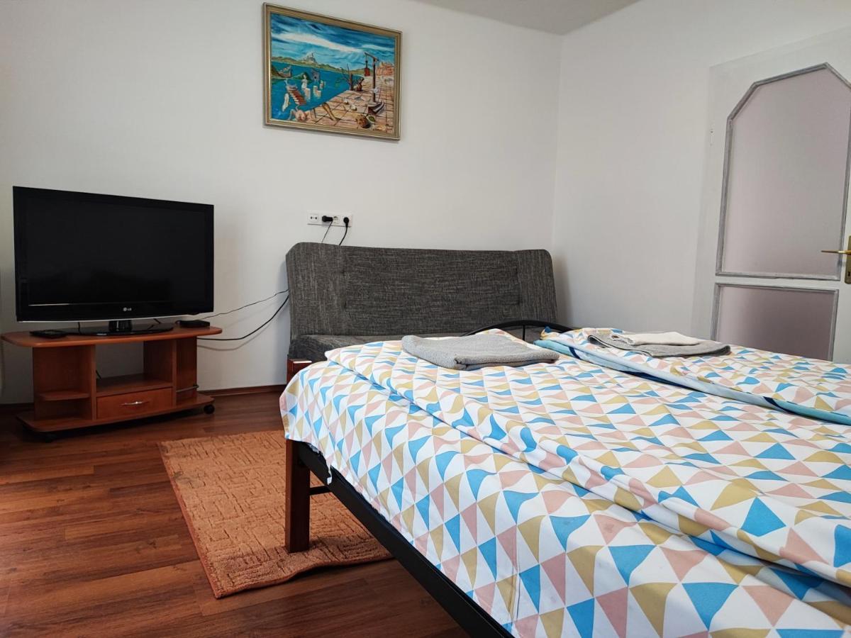 Bm Apartman 佐洛卡罗斯 外观 照片