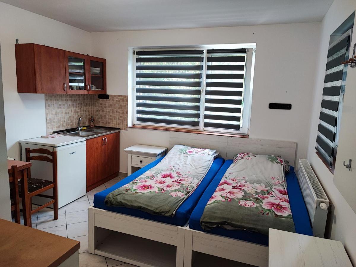 Bm Apartman 佐洛卡罗斯 外观 照片